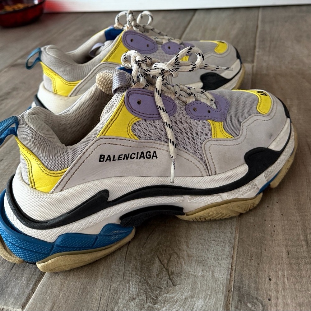 Balenciaga Gray and Yellow triple s leather
